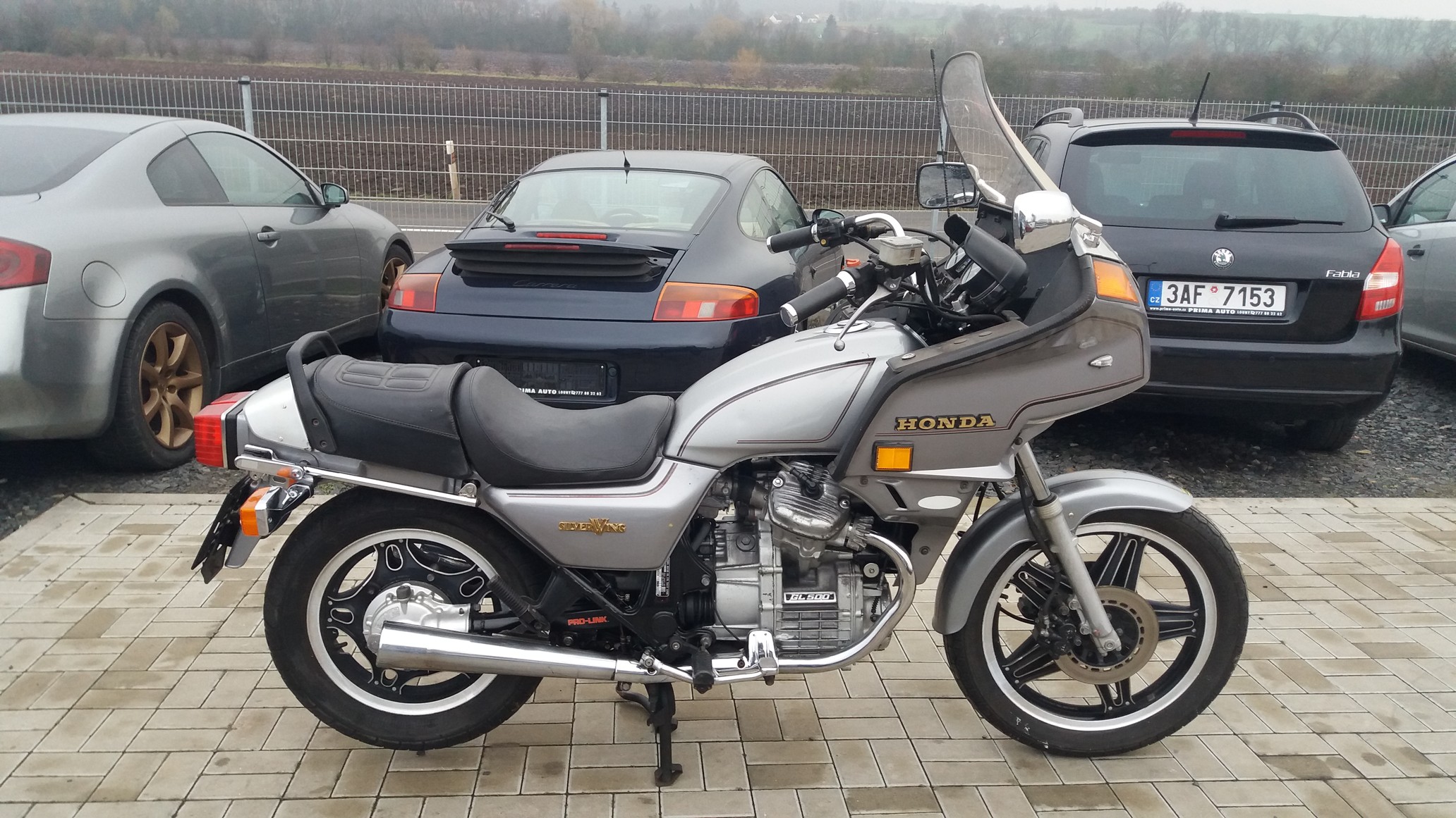 Honda silver wing 500